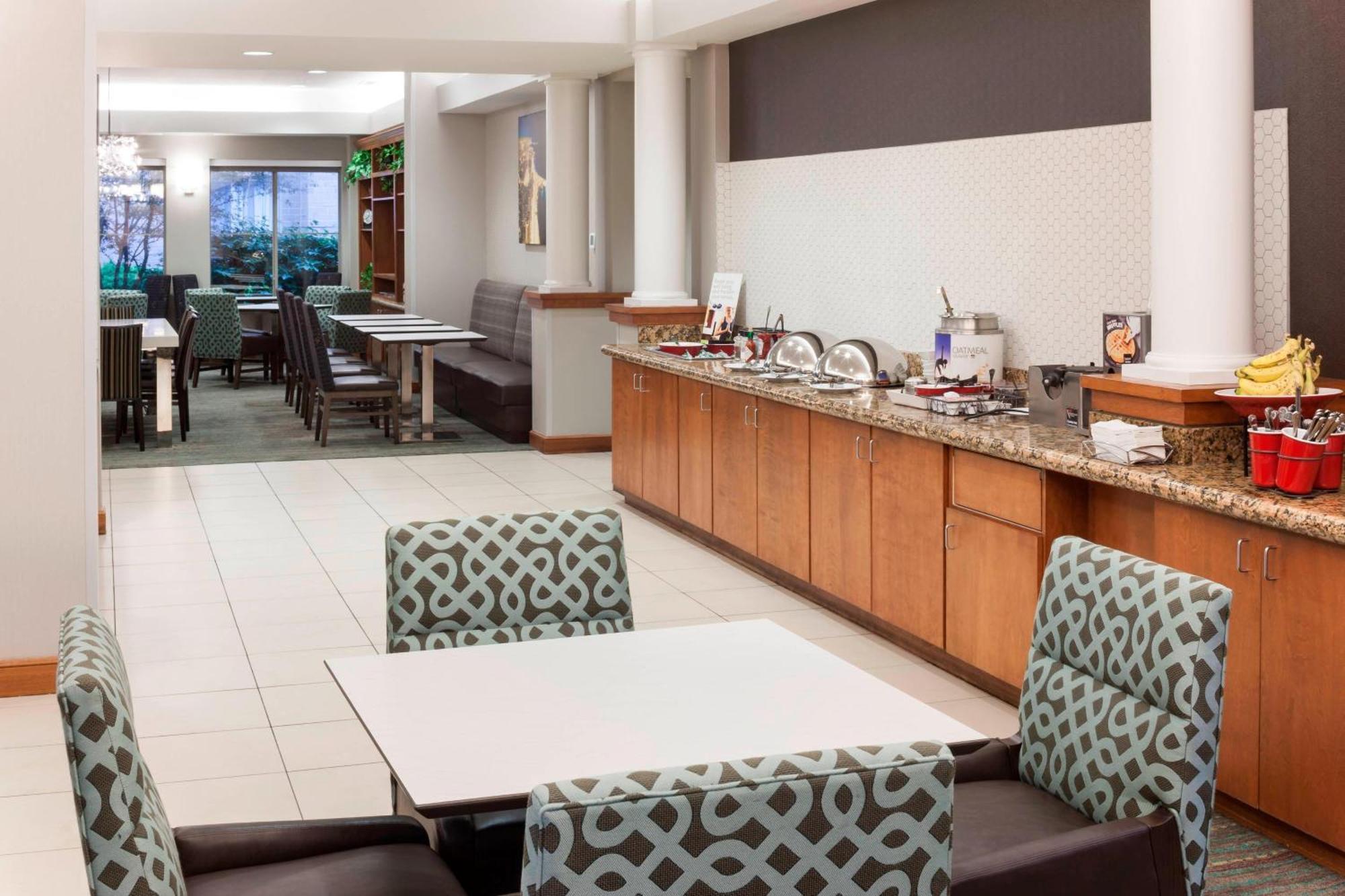By Marriott Chicago Forest/mettawa 3* Mettawa