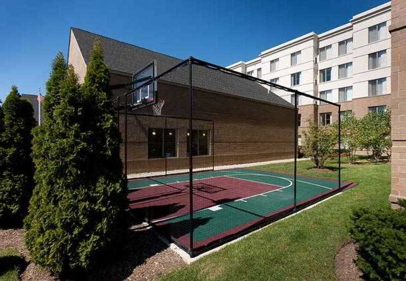 By Marriott Chicago Forest/mettawa 3*