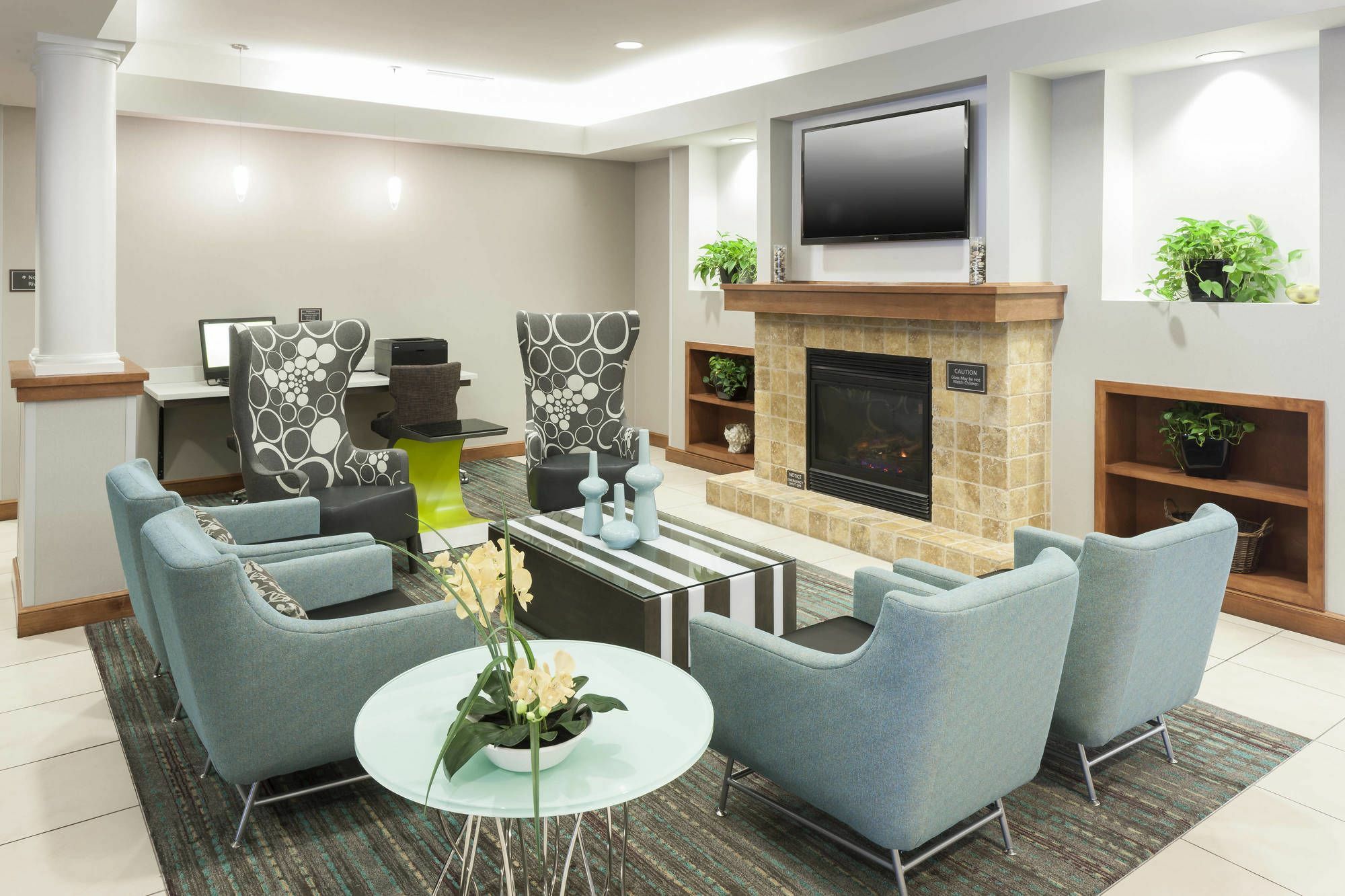 By Marriott Chicago Lake Forest/mettawa 3*