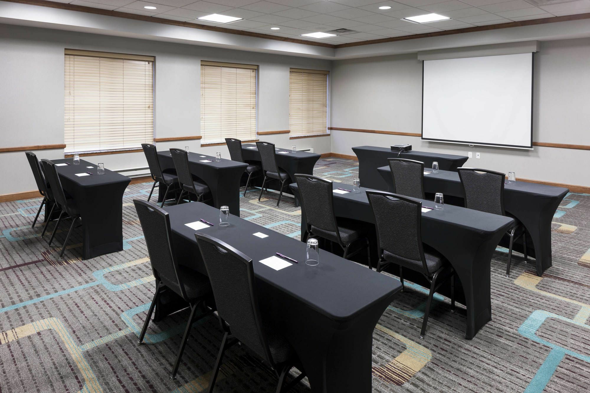 By Marriott Chicago Forest/mettawa Mettawa