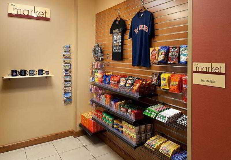 By Marriott Chicago Forest/mettawa Hotel